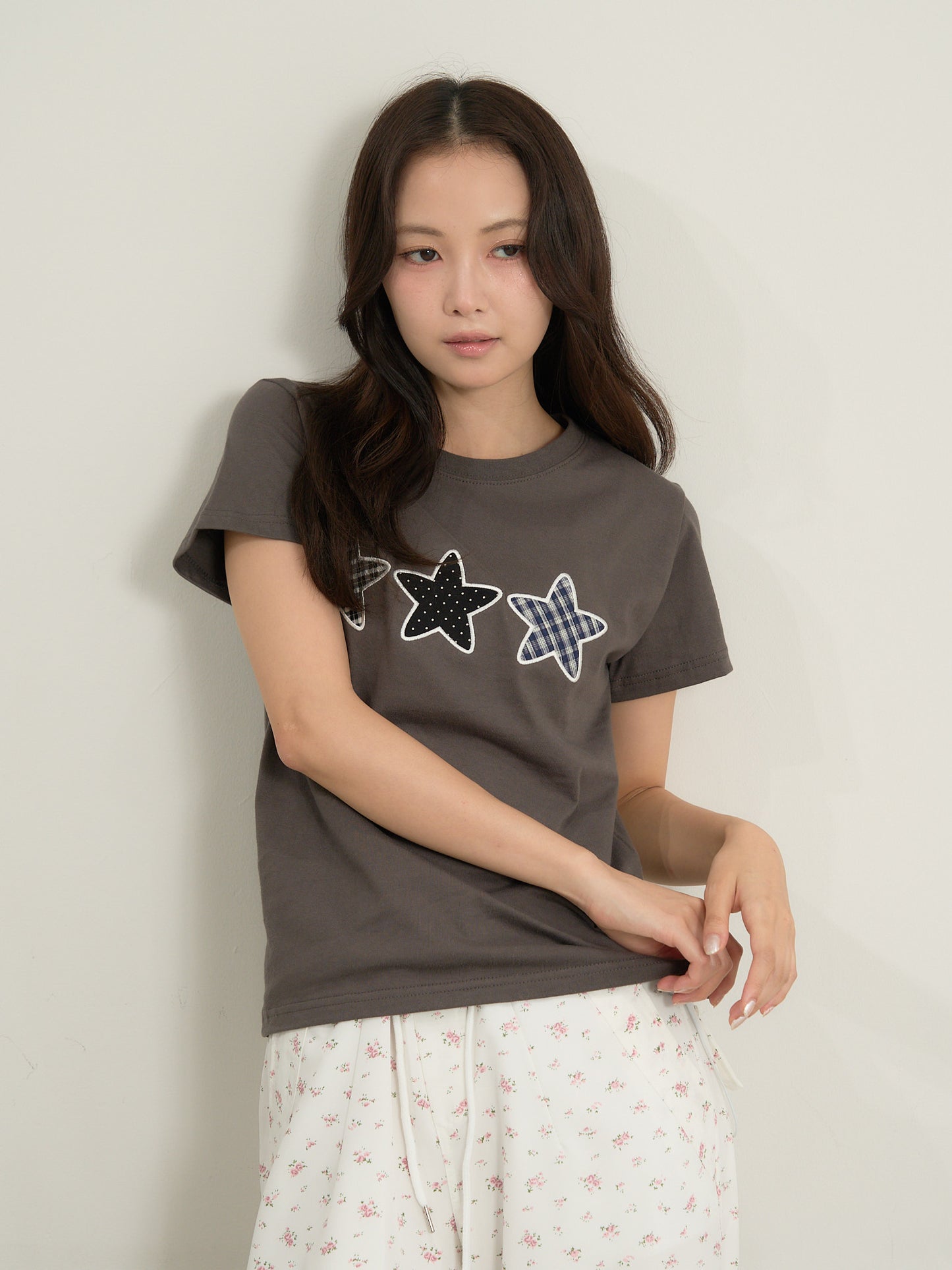 star patch tee