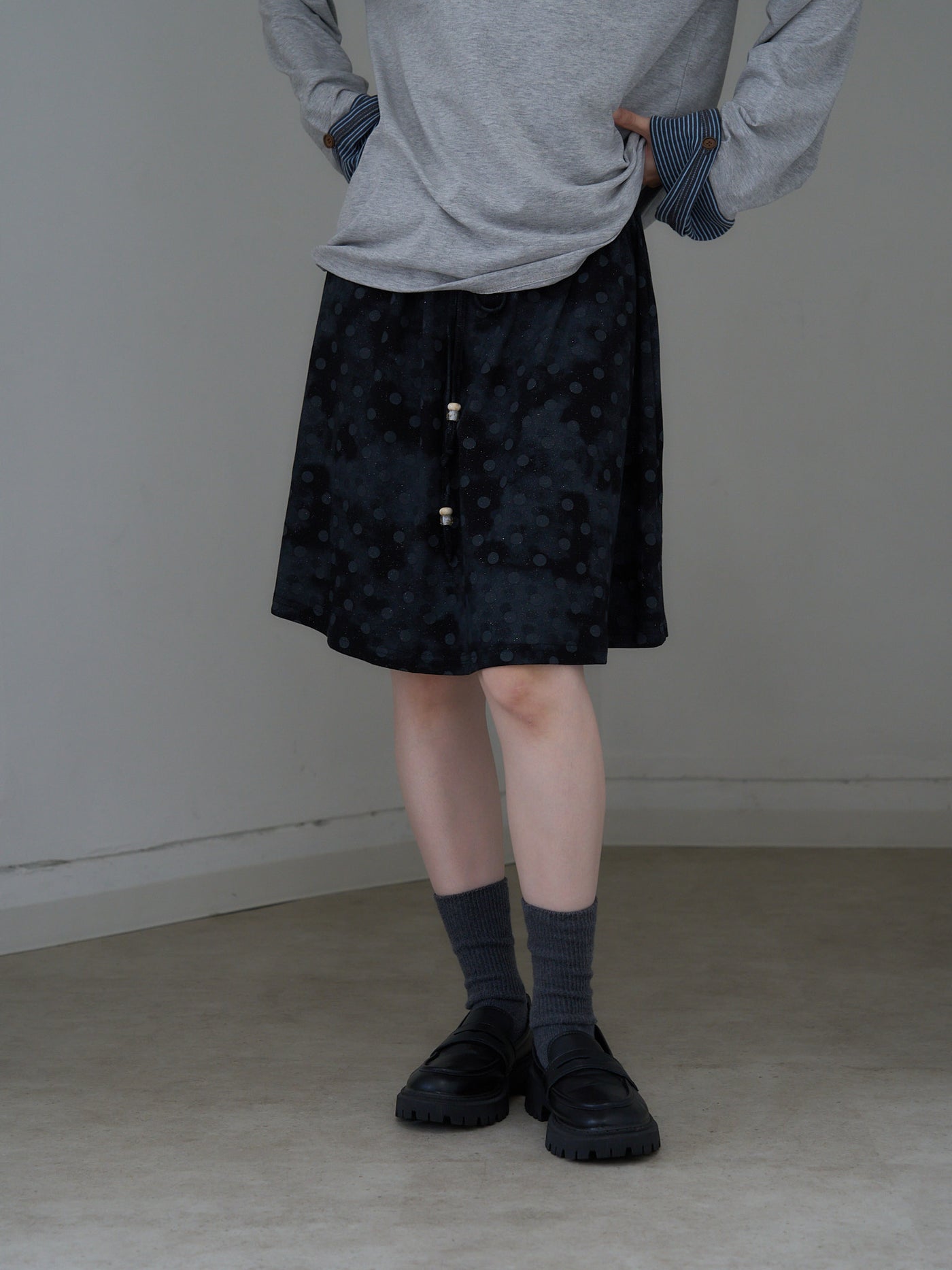 dot  line skirt