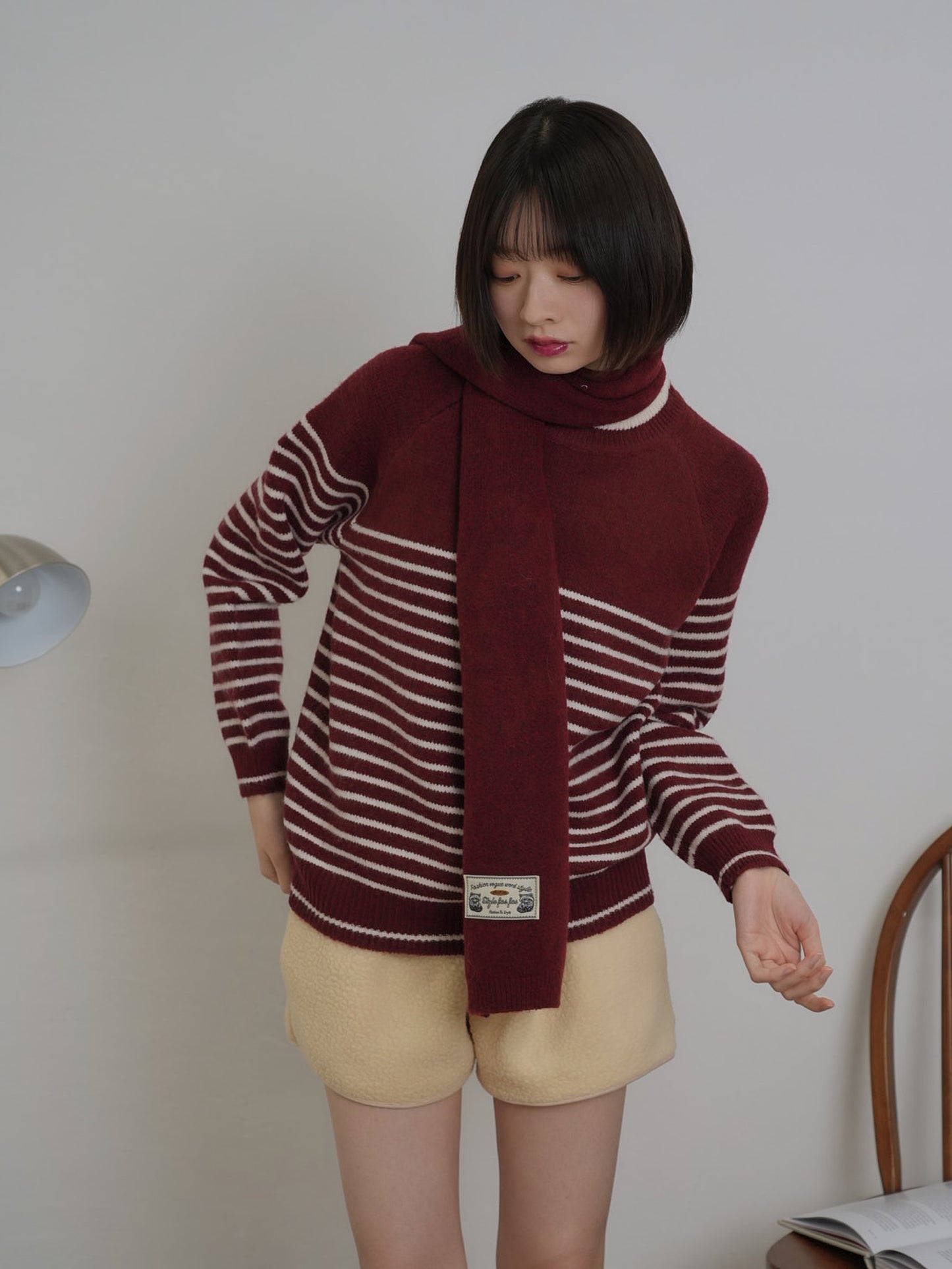 border knit top scarf set