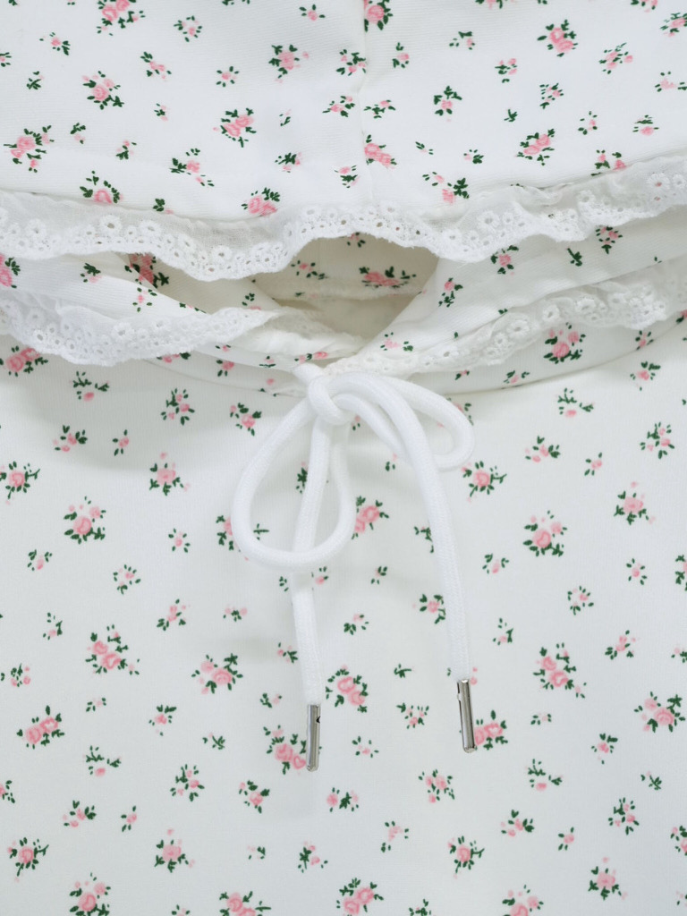 【 10月上旬発送予定 】tiny floral frill hoodie