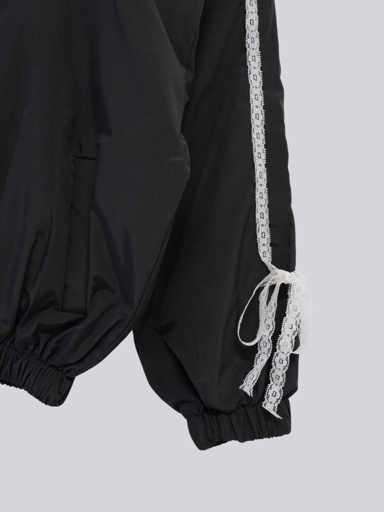 side lace line blouson