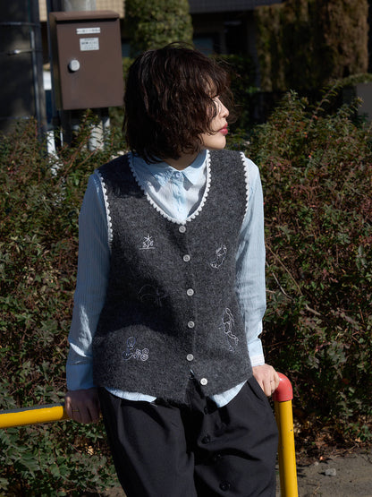 animal knit vest