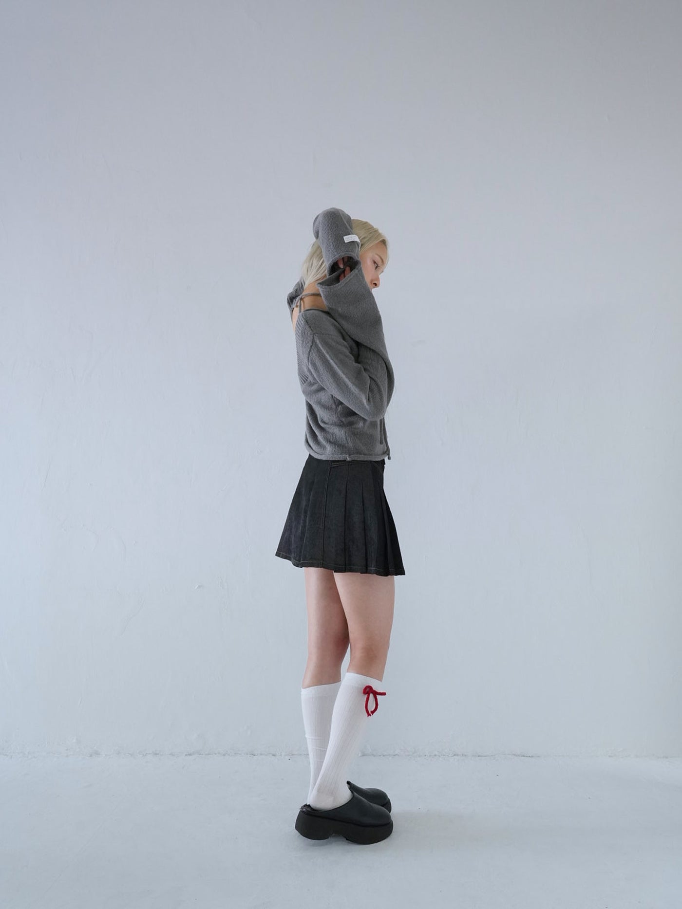 tie ribbon knit