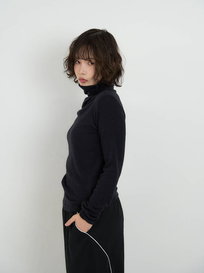 button high neck knit
