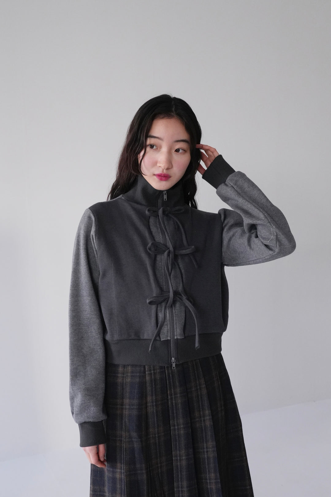 front ribbon zip parka