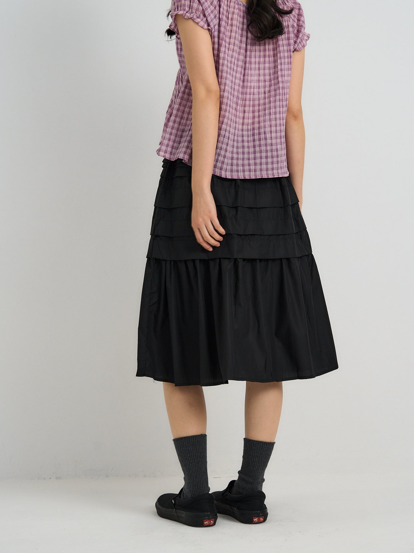tiered pleated midi skirt