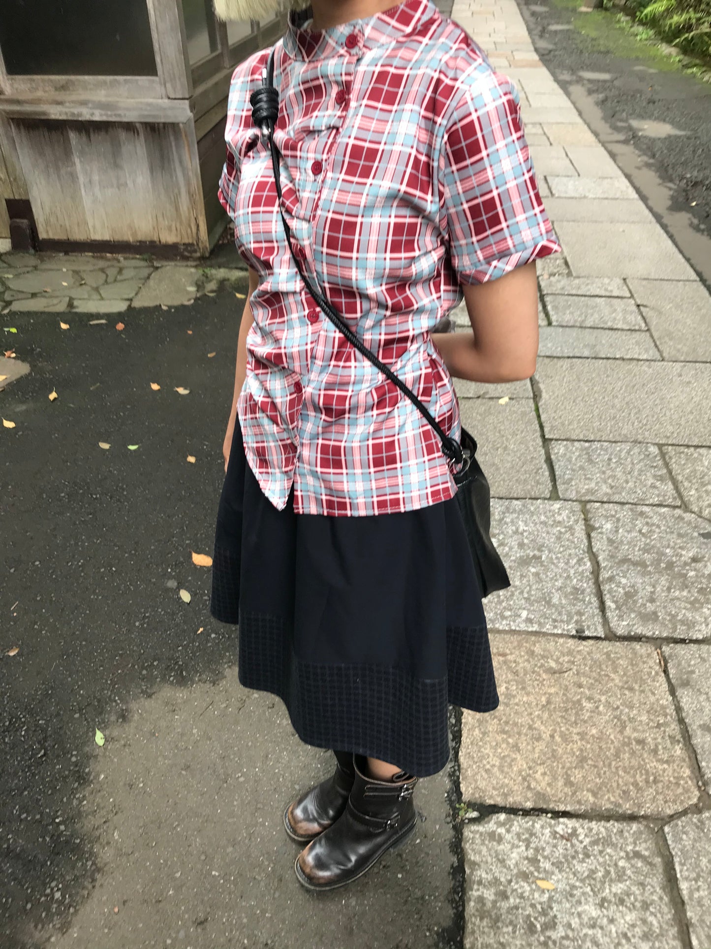 twist button check top