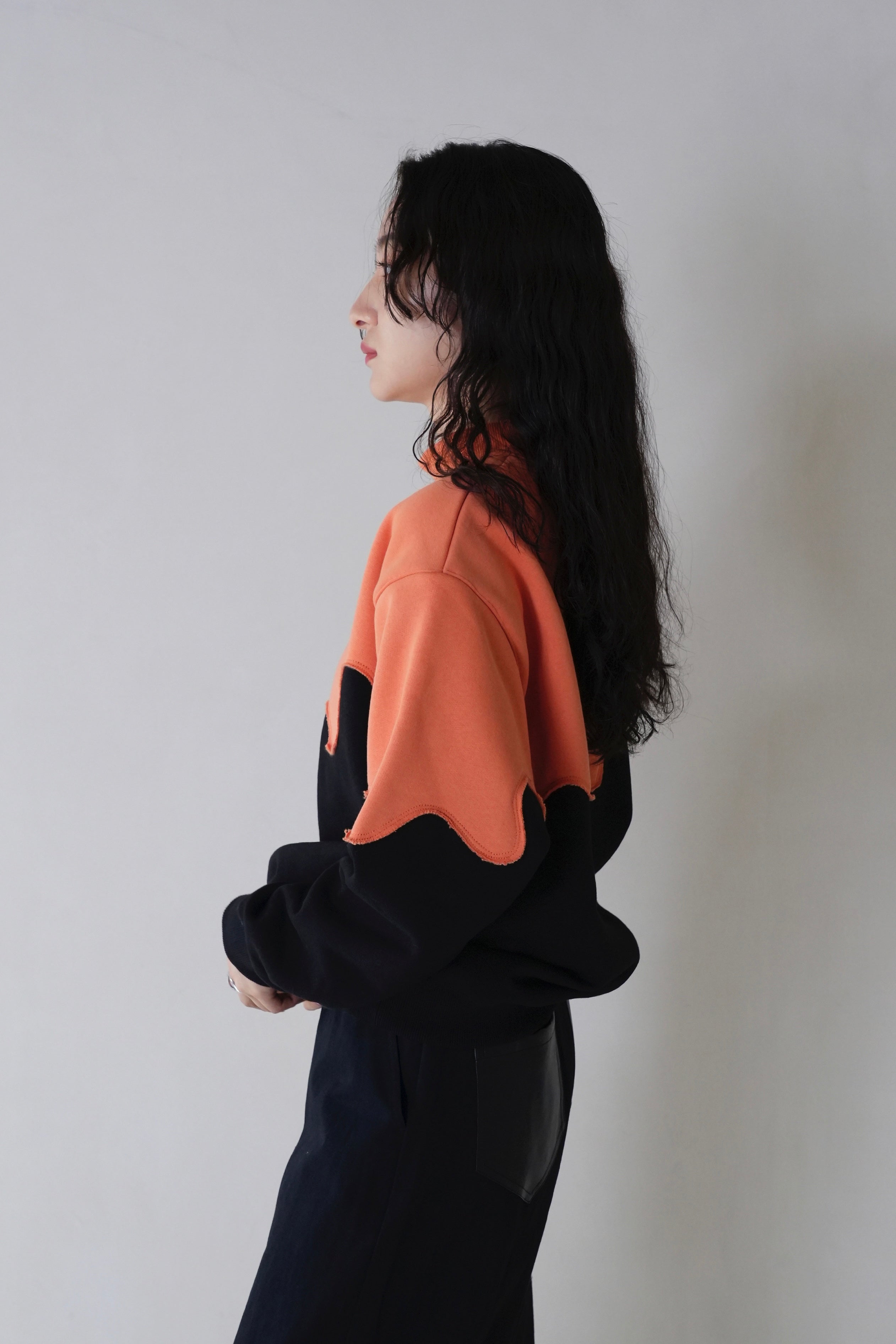 wave bicolor sweat – Uenui