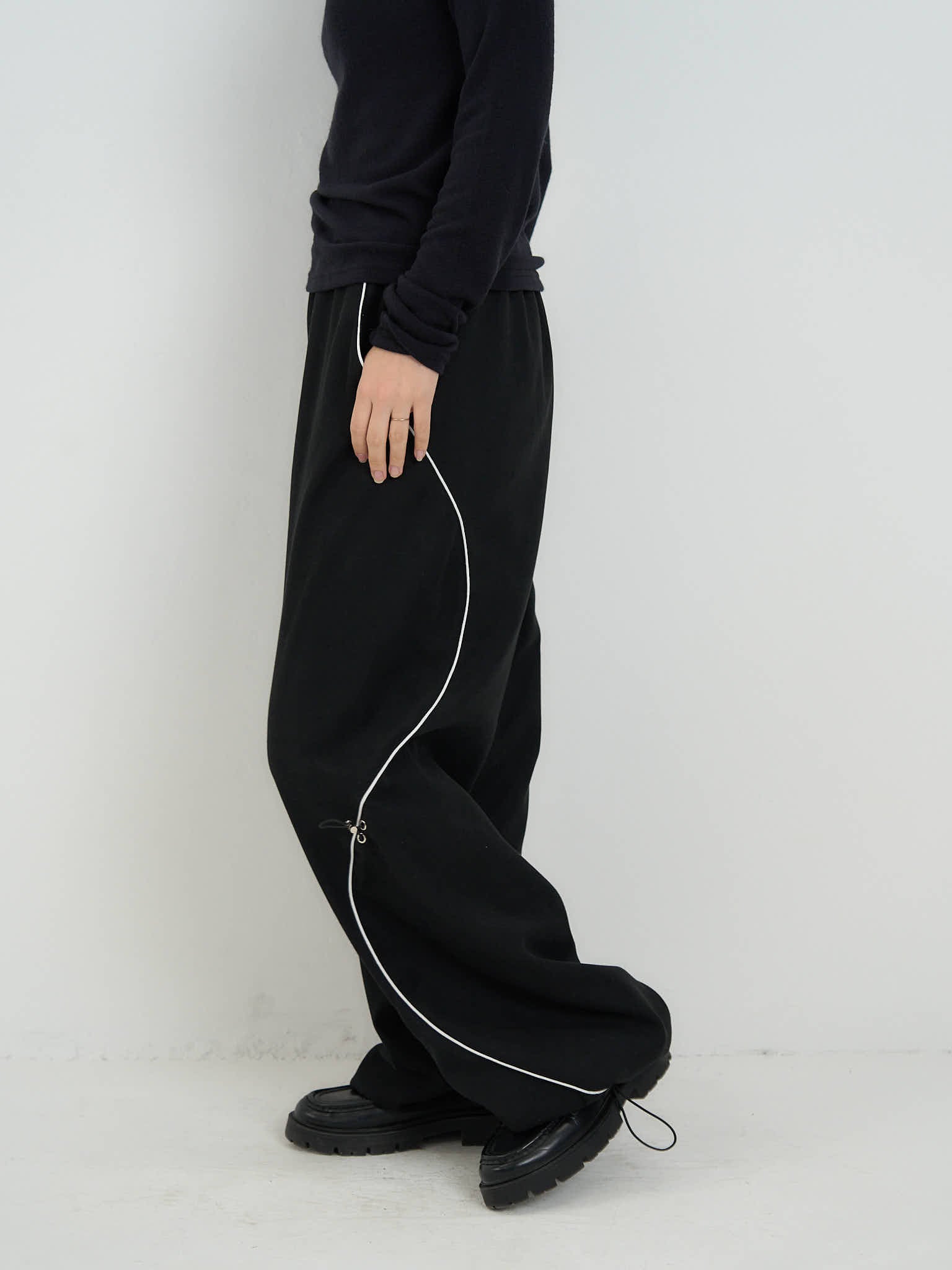 stitch line wide pants｜ハイウエストステッチデニムパンツ｜uenui