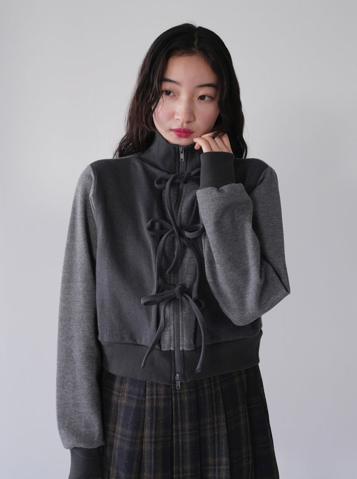 front ribbon zip parka