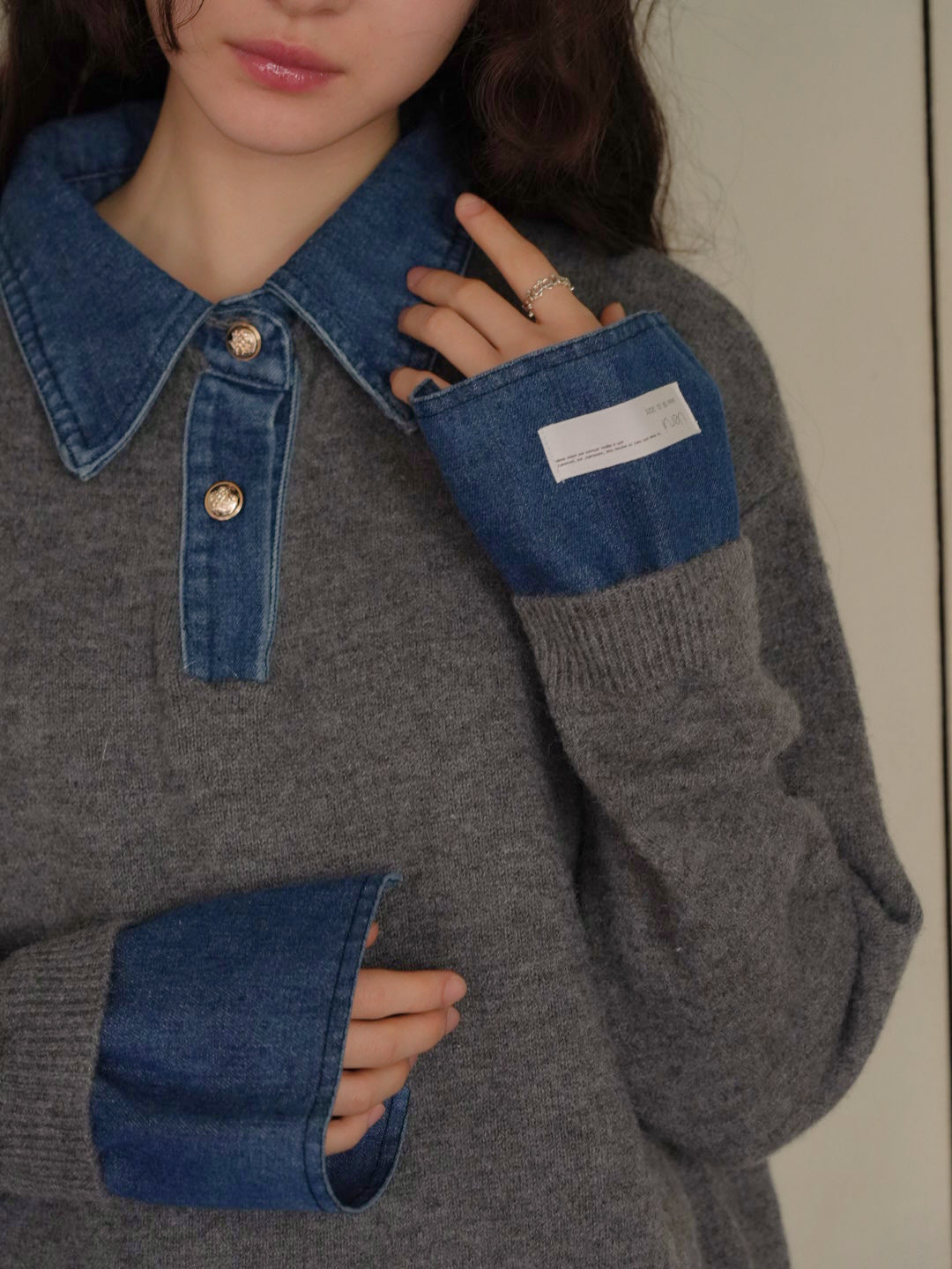 denim collar knit pullover