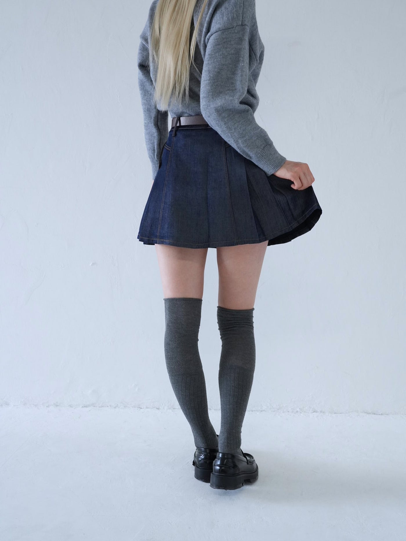 denim pleated mini skirt