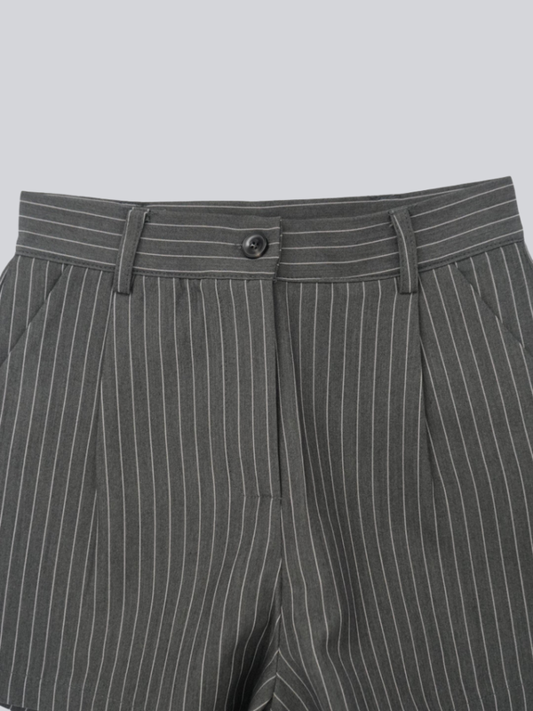 pinstripe pleated shorts