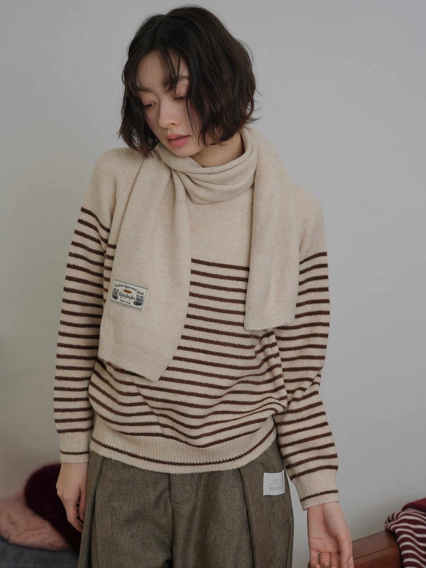 border knit top scarf set