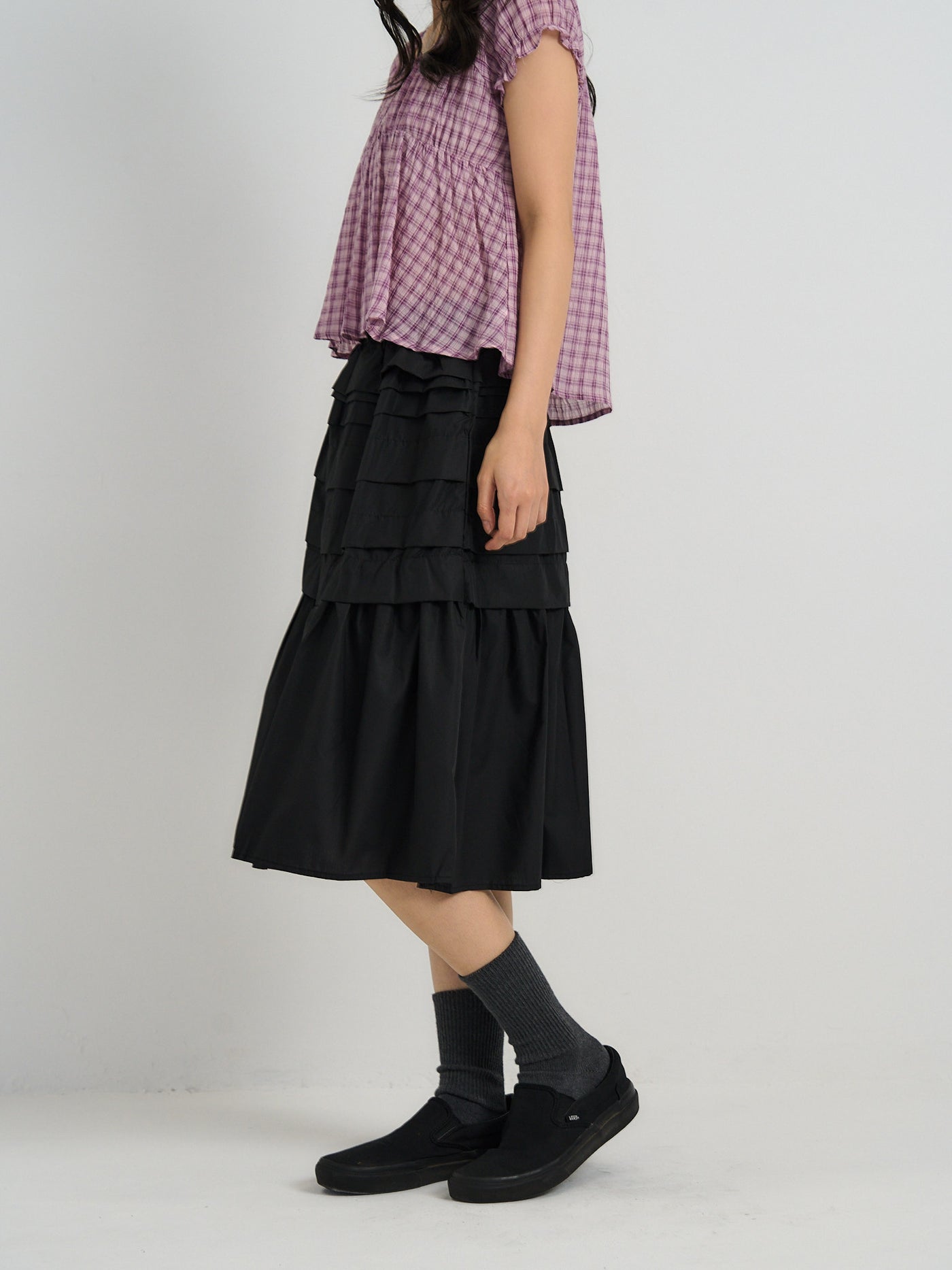 tiered pleated midi skirt