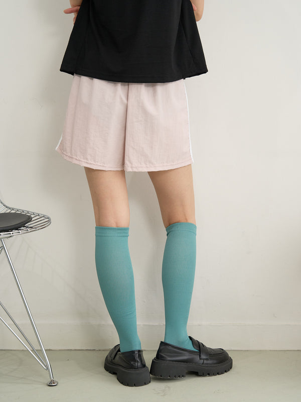 line short pants