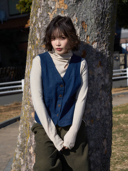 button high neck knit