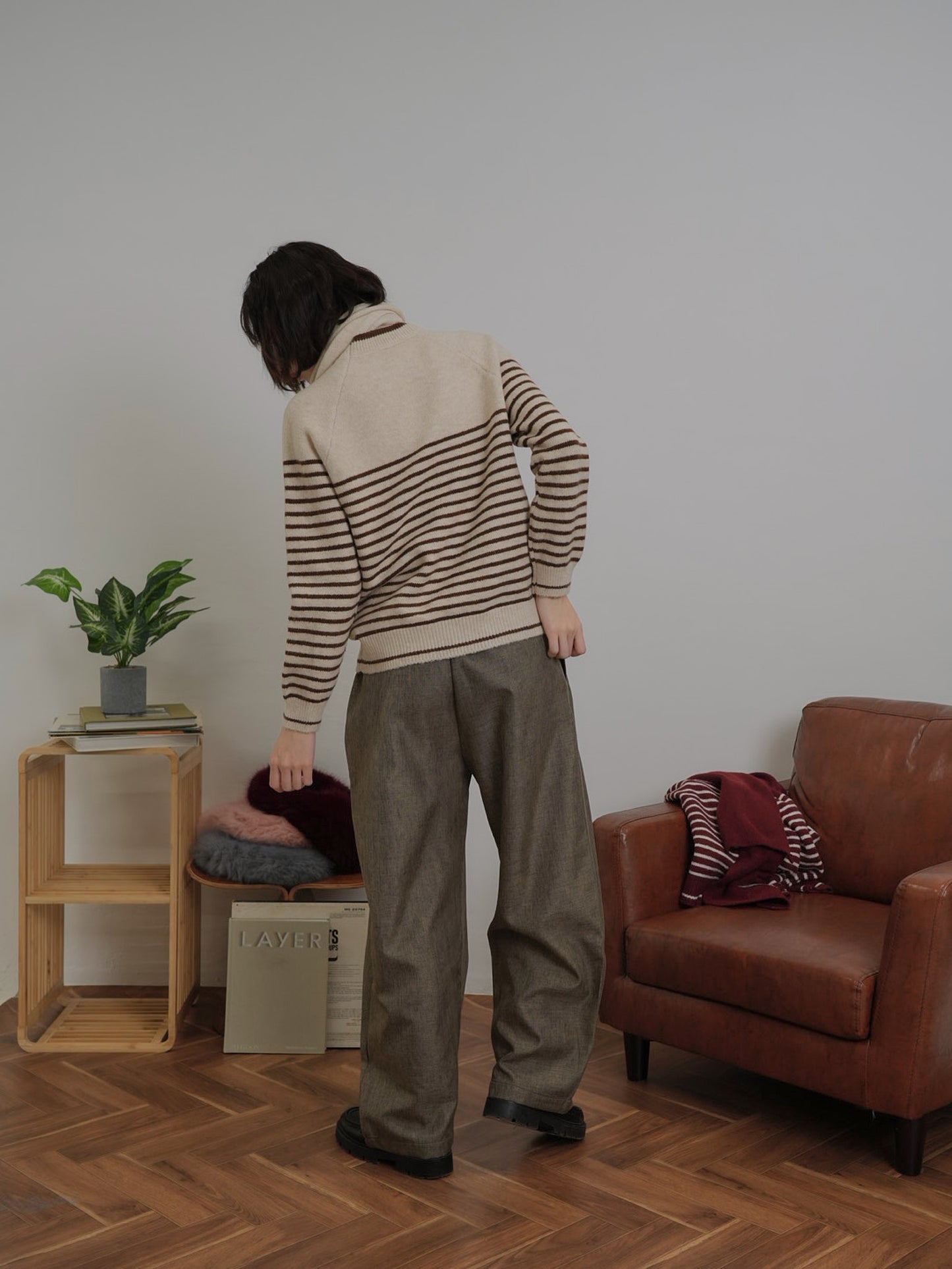 pleated wide leg trousers