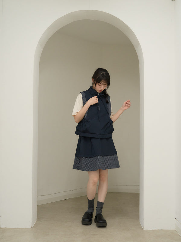 check vest & skirt set