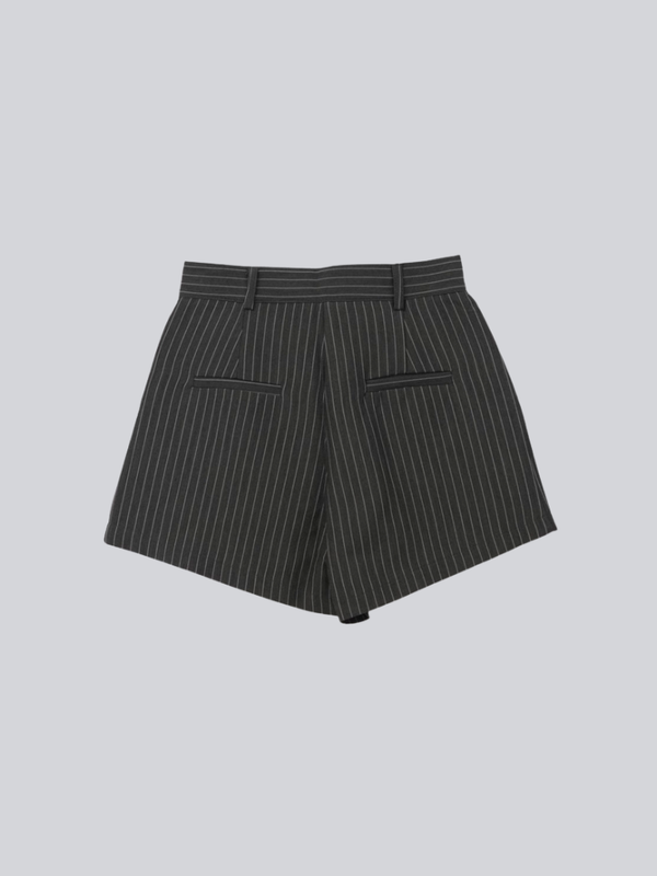 pinstripe pleated shorts