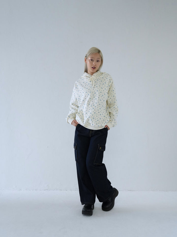 【 10月上旬発送予定 】tiny floral frill hoodie