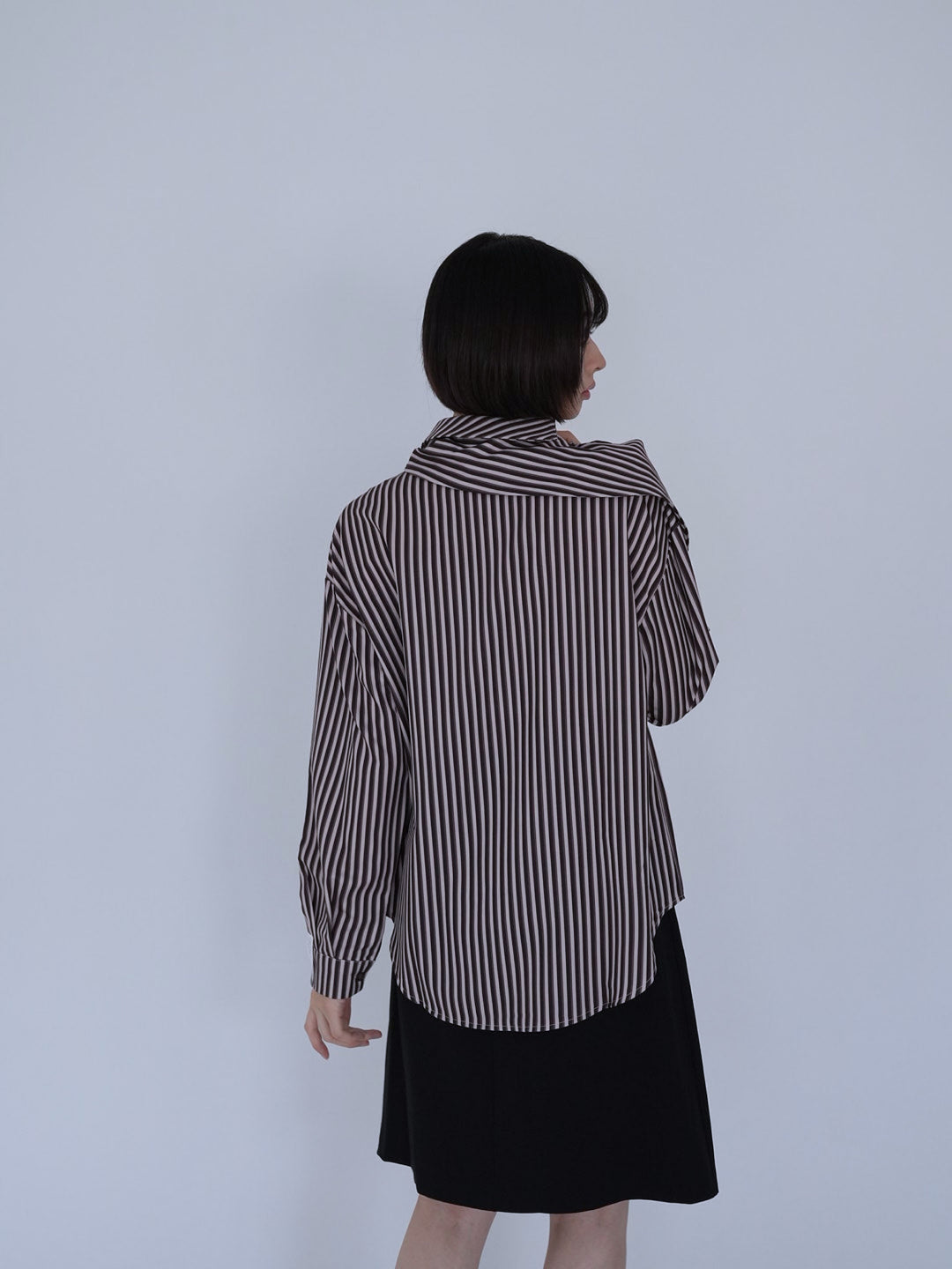 【8月26日発送予定】asymmetric stripe shirt