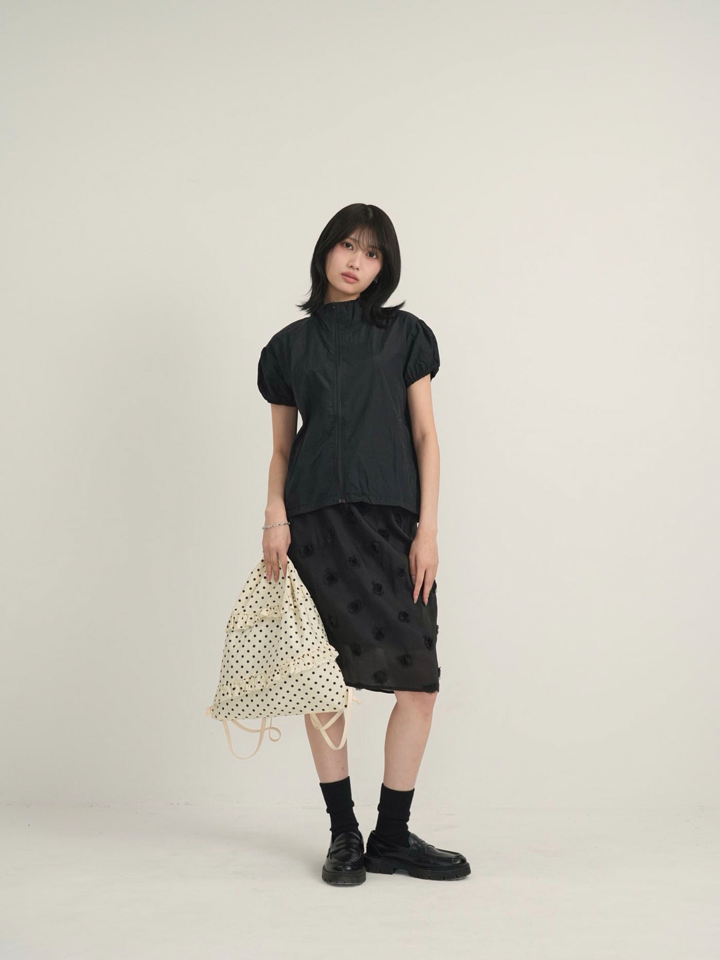 stand collar zip short jacket