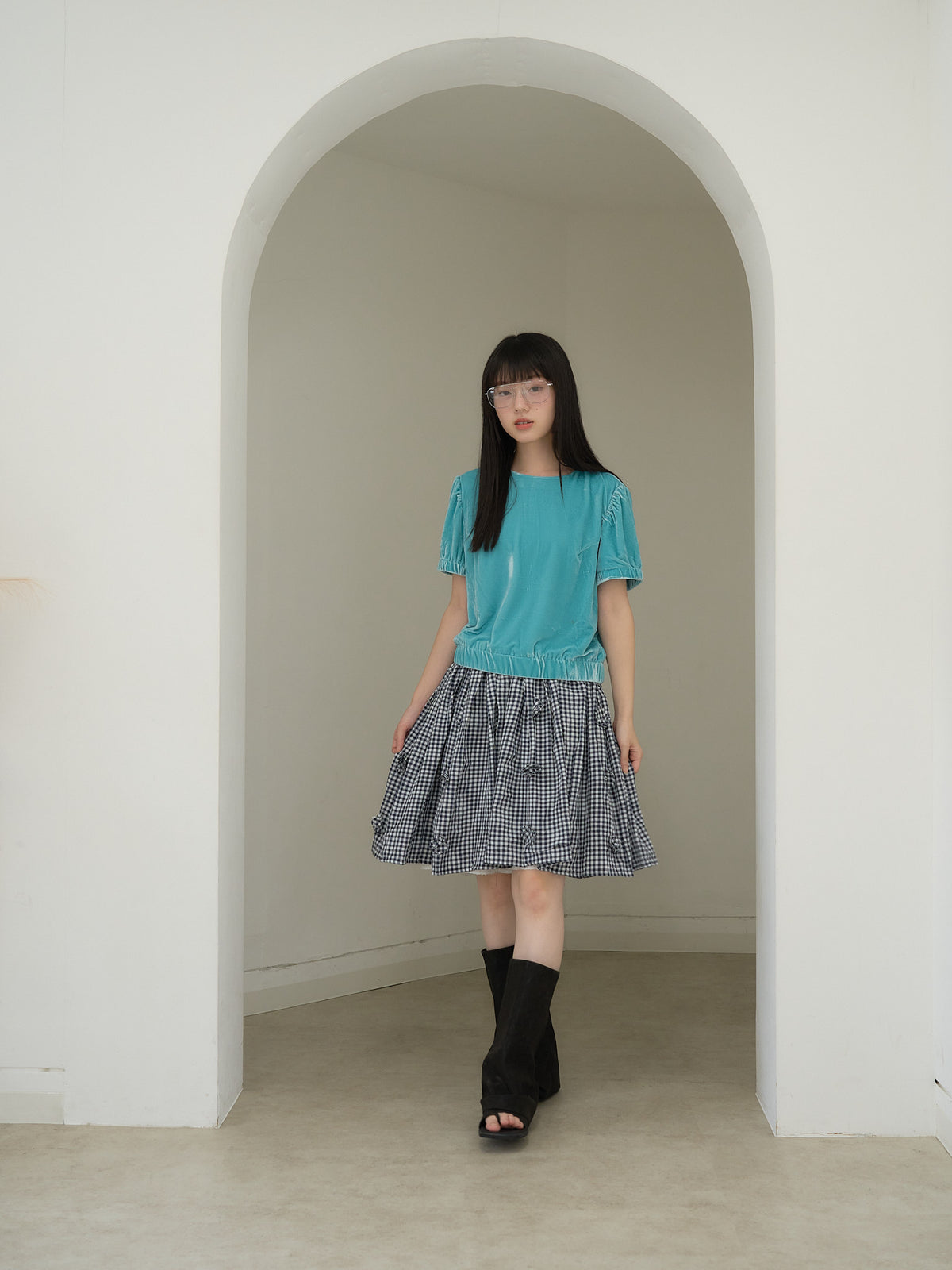 velour puff sleeve top