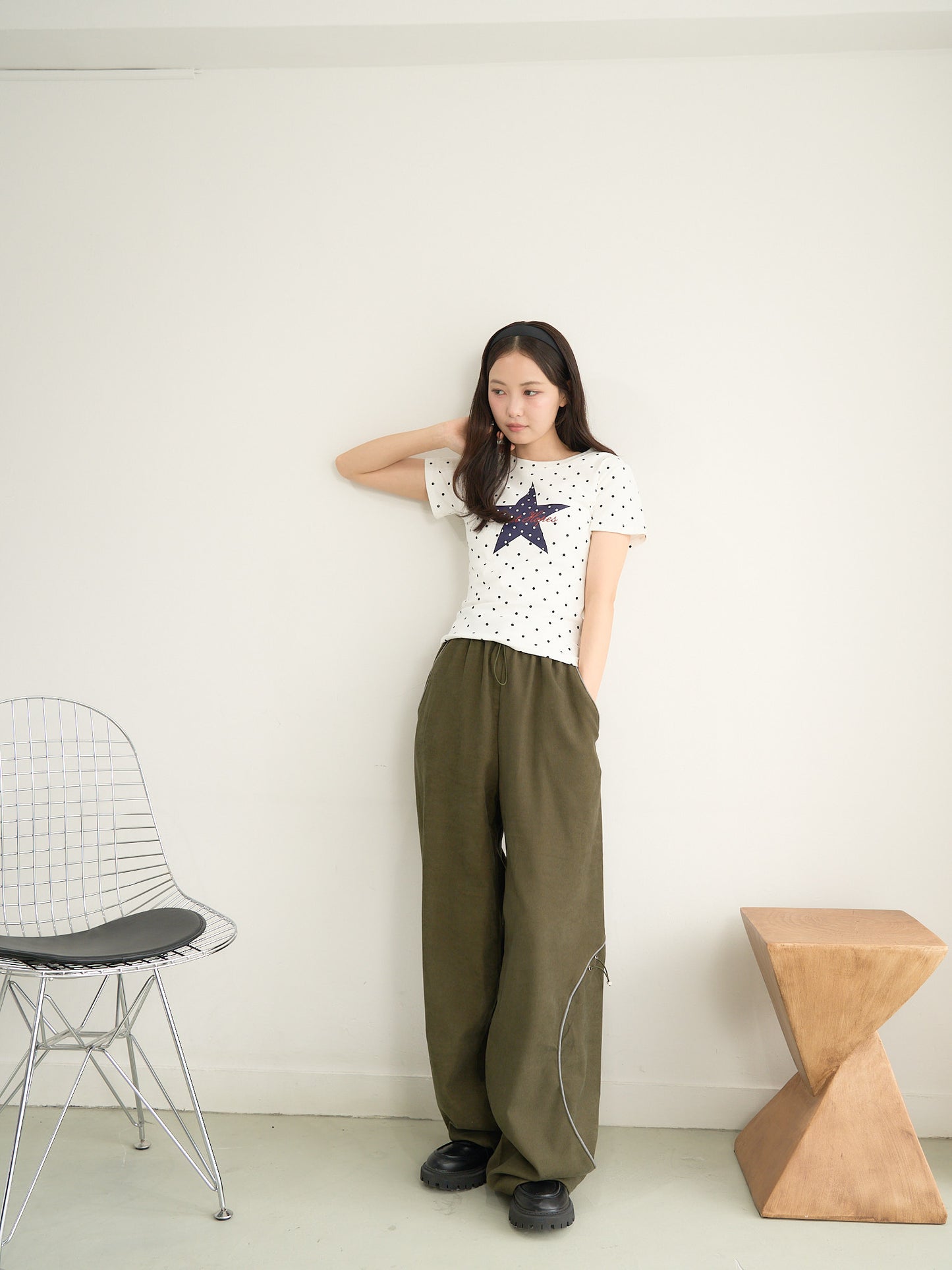 dot star tee