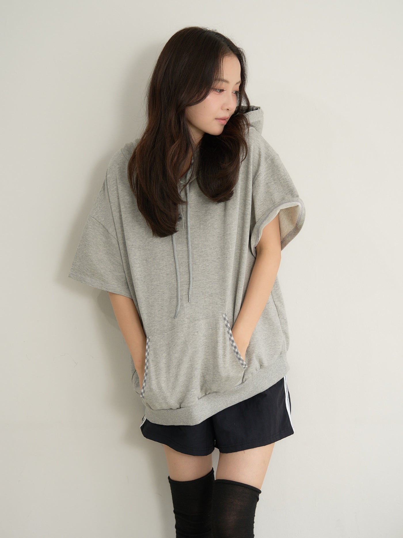 check hood tee