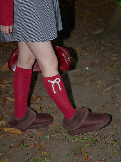 knee-high ribbon socks