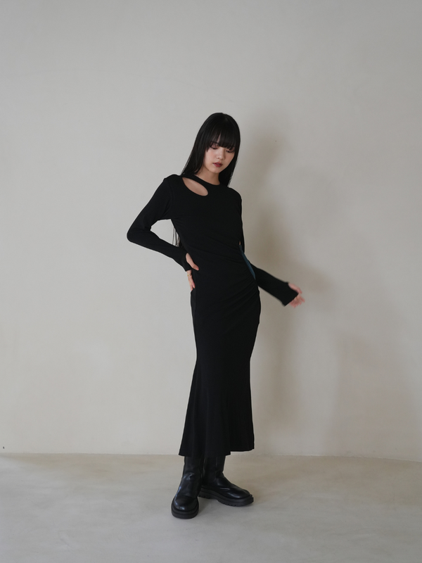 cut out hole one-piece