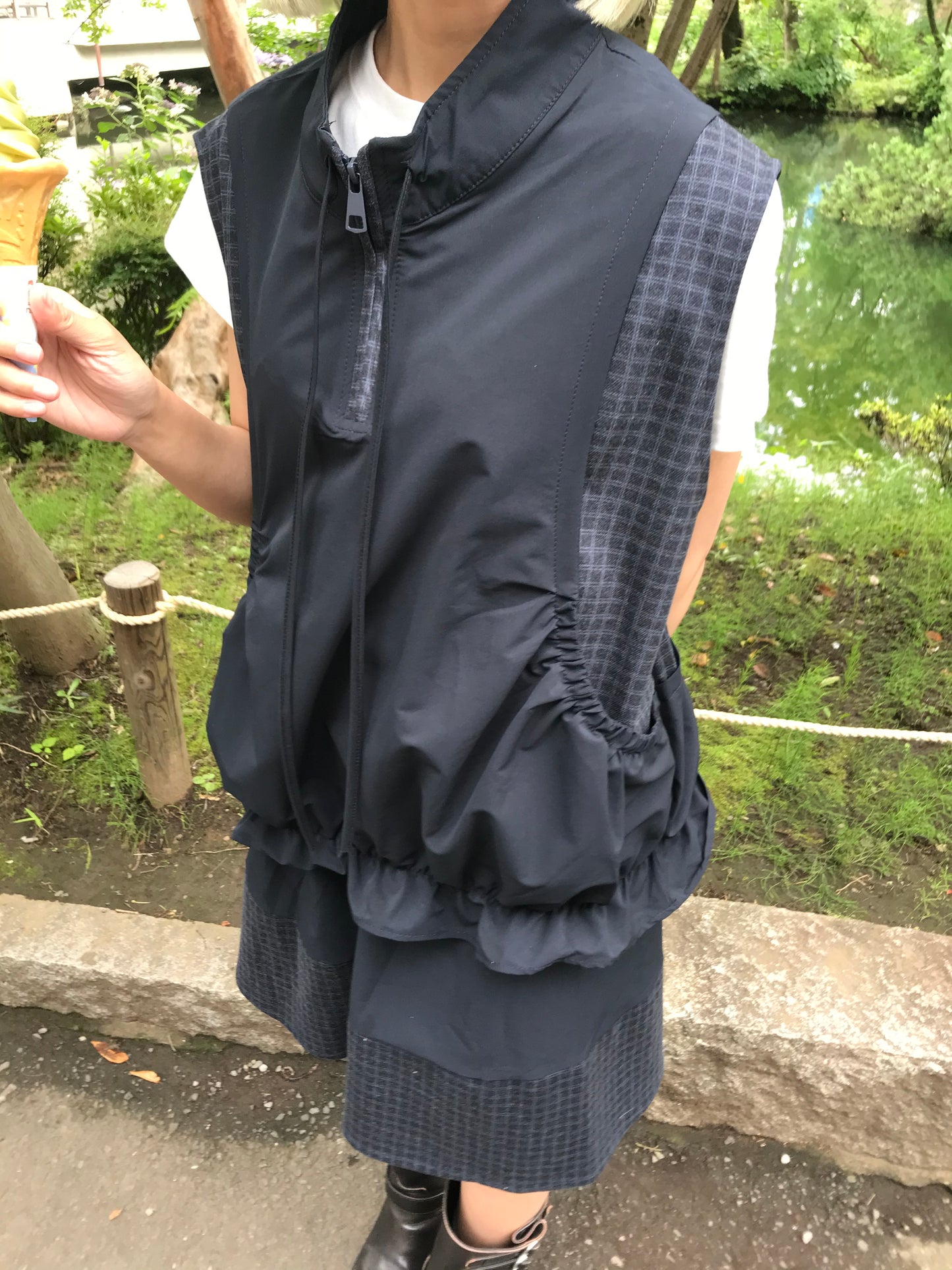 check vest & skirt set
