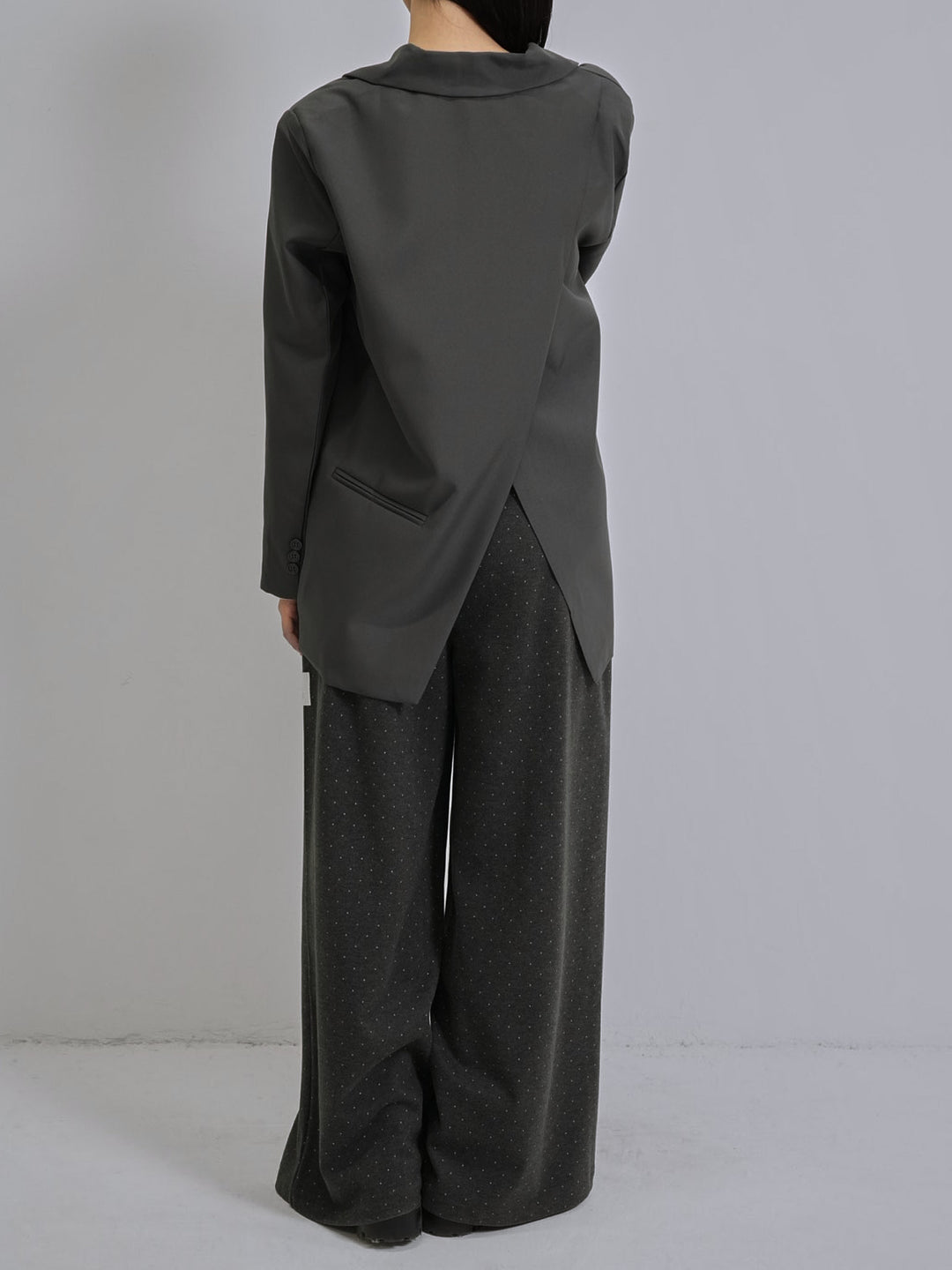 diagonal back slit jacket