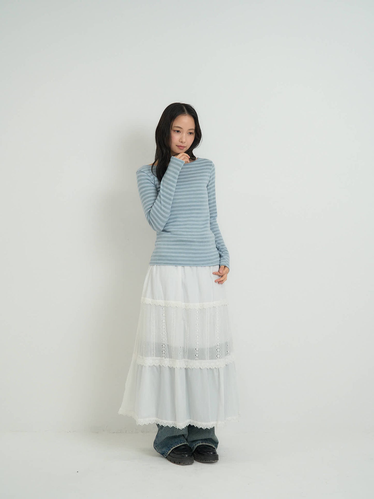 lace tiered long skirt