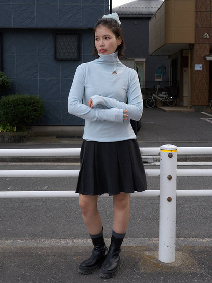 button high neck knit