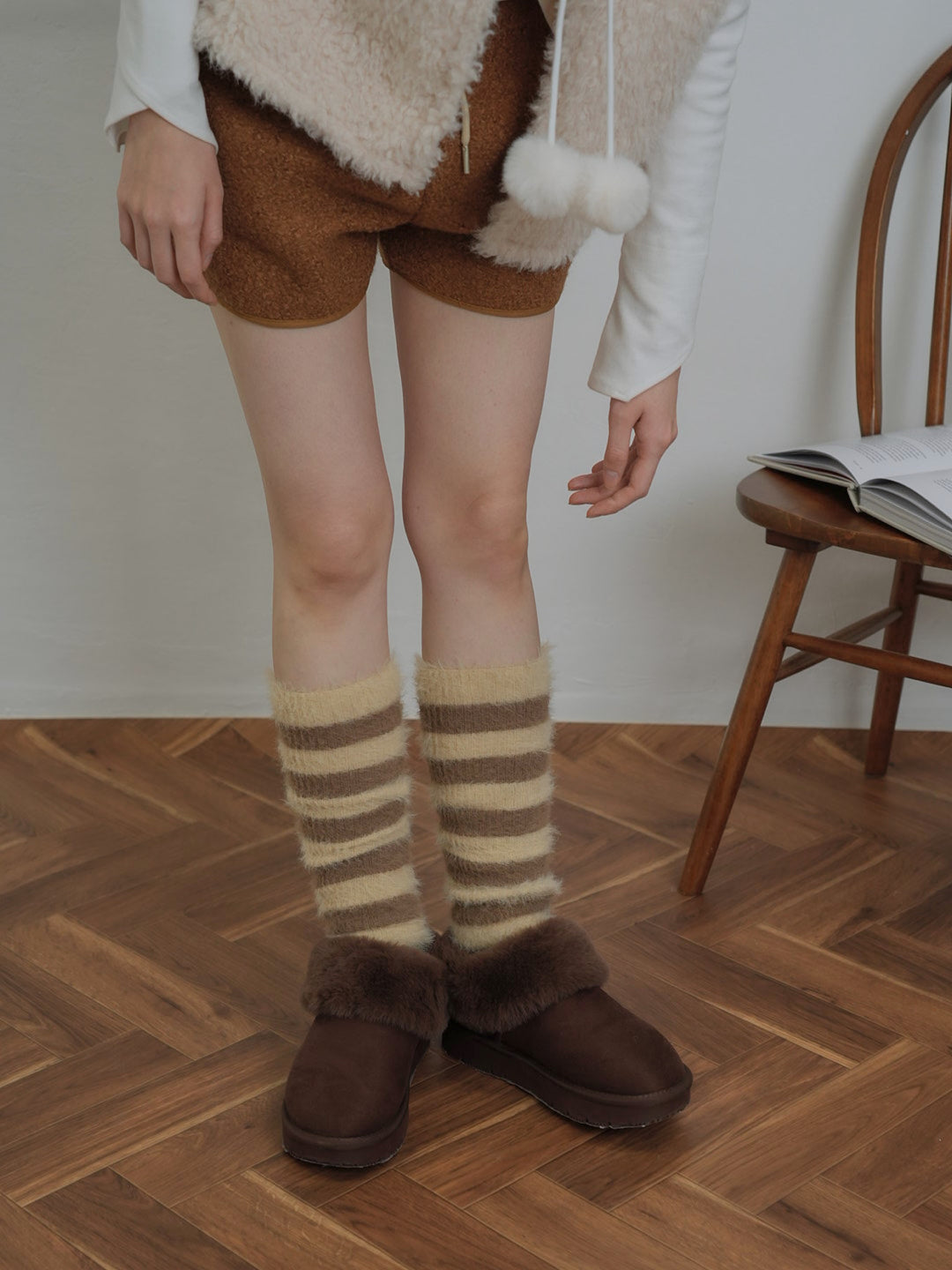 border knit leg warmer