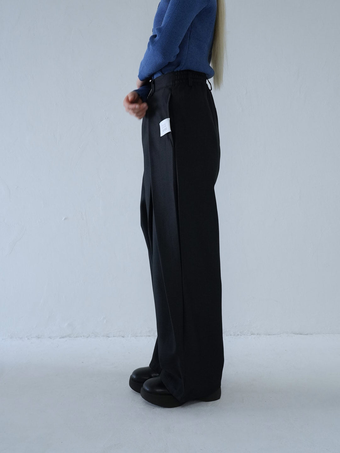 【 10月上旬発送予定 】pleated wide leg trousers