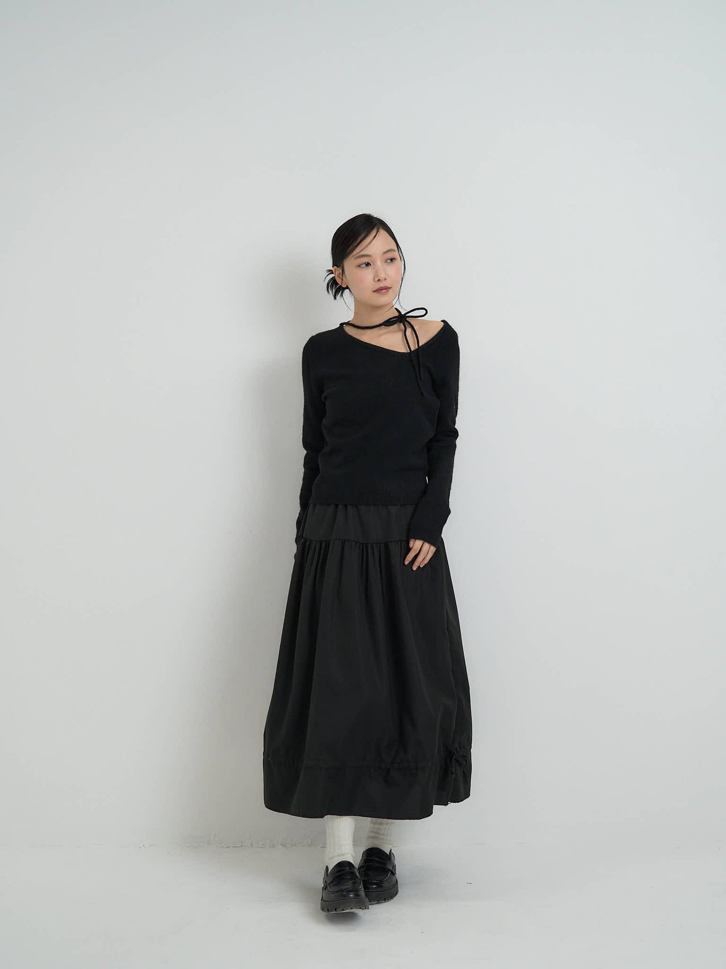 ribbon choker knit top