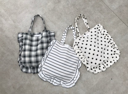 frill tote bag
