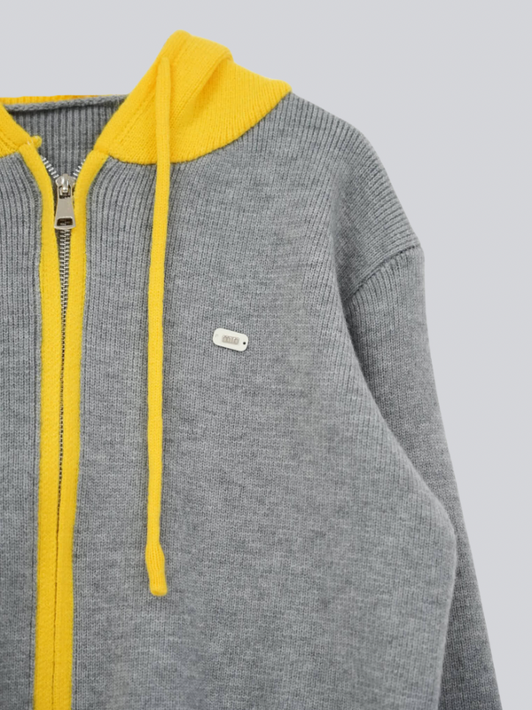 bicolor zip knit