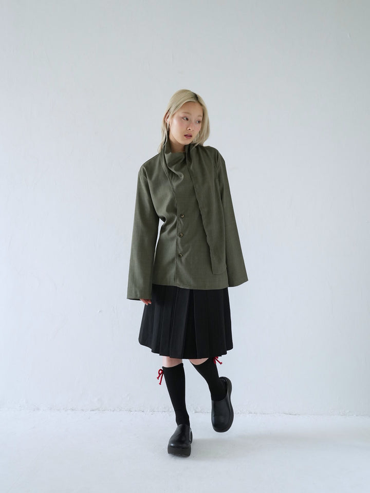 【 10月上旬発送予定 】drape neck asymmetric blouse