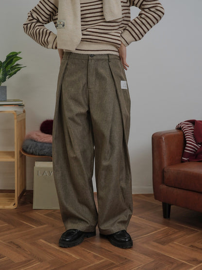 pleated wide leg trousers