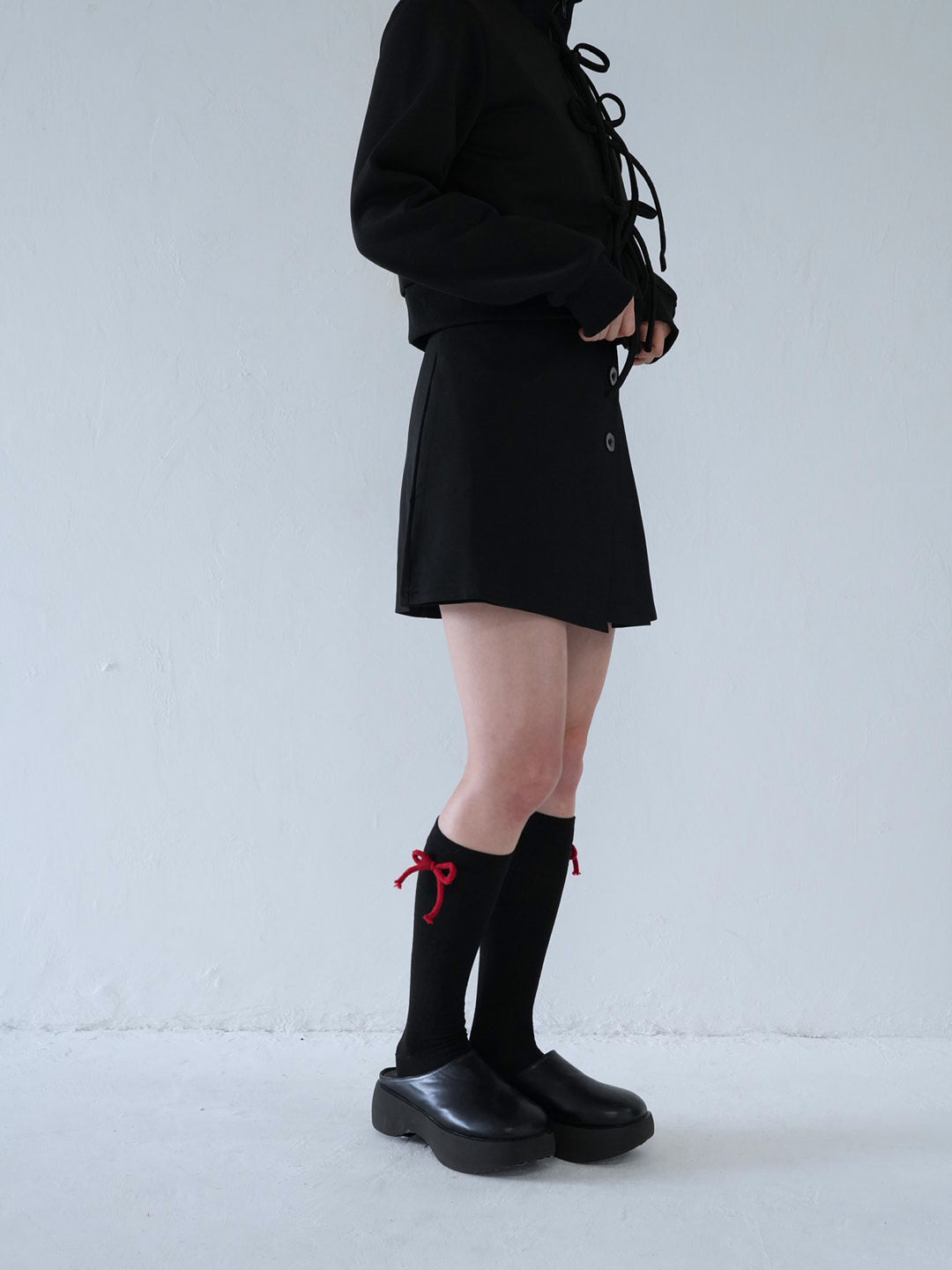【 10月上旬発送予定 】knee-high ribbon socks