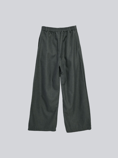 pleated wide leg trousers