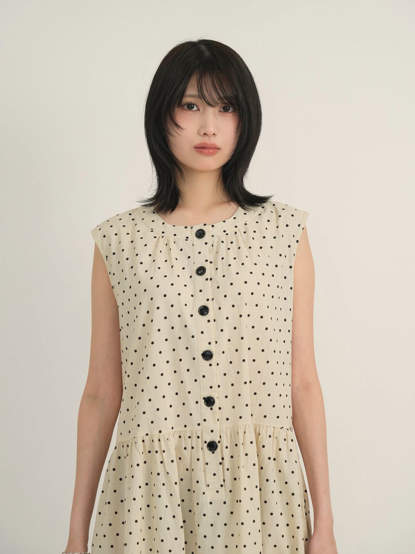 dot line long onepiece