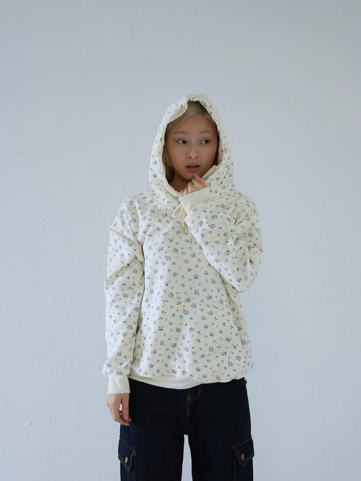 【 10月上旬発送予定 】tiny floral frill hoodie