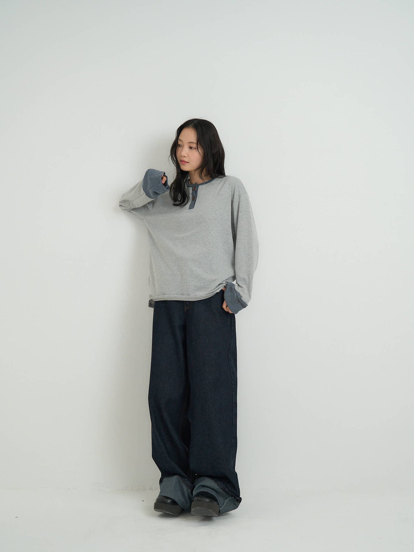 border henley long sleeve tee