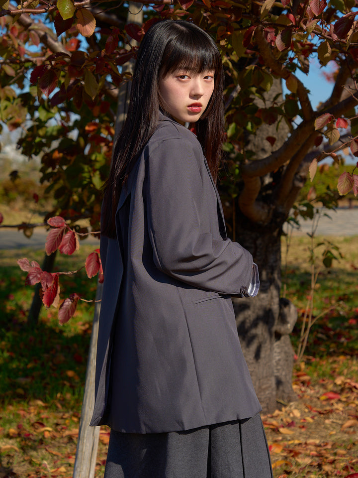 diagonal back slit jacket