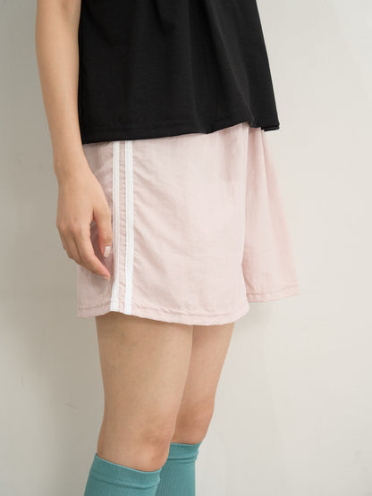 line short pants